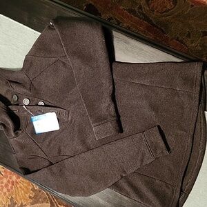 NWT Columbia medium pullover